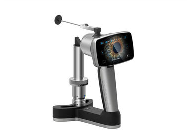 Oftalmoscopio oftalmico tenuto in mano della lampada a fessura del LED 12mm