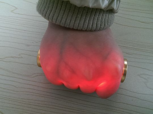 Alluminio dorato del proiettore di iniezione in vena della vena del cercatore dell'indicatore di posizione infrarosso vascolare portatile della vena