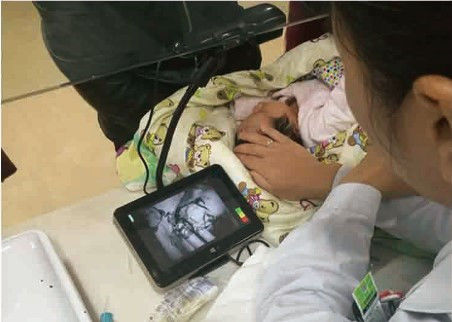 Cercatore infrarosso economico portatile della vena che individua profondità di circa 10mm del carrello della vena disponibile