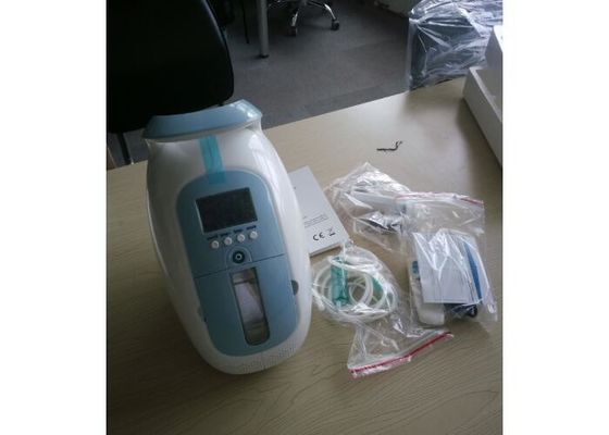 Rifornimento di ossigeno portatile di uso del concentratore domestico dell'ossigeno con l'adattatore 1~5L/Min Working Noise ≤45dB dell'automobile